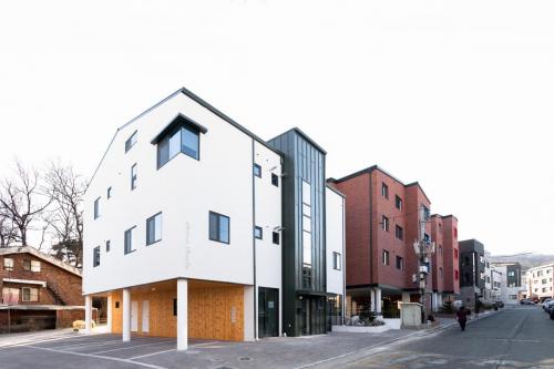 Decork Alfareflex - Villa privata Shinchon-dong House, Corea del Sud